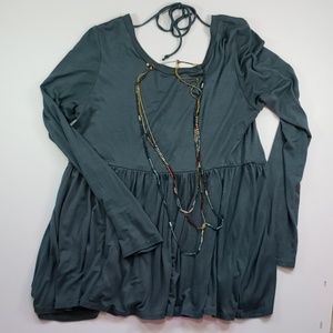 Boutique Blue/Green Babydoll Jersey Tee Size: M